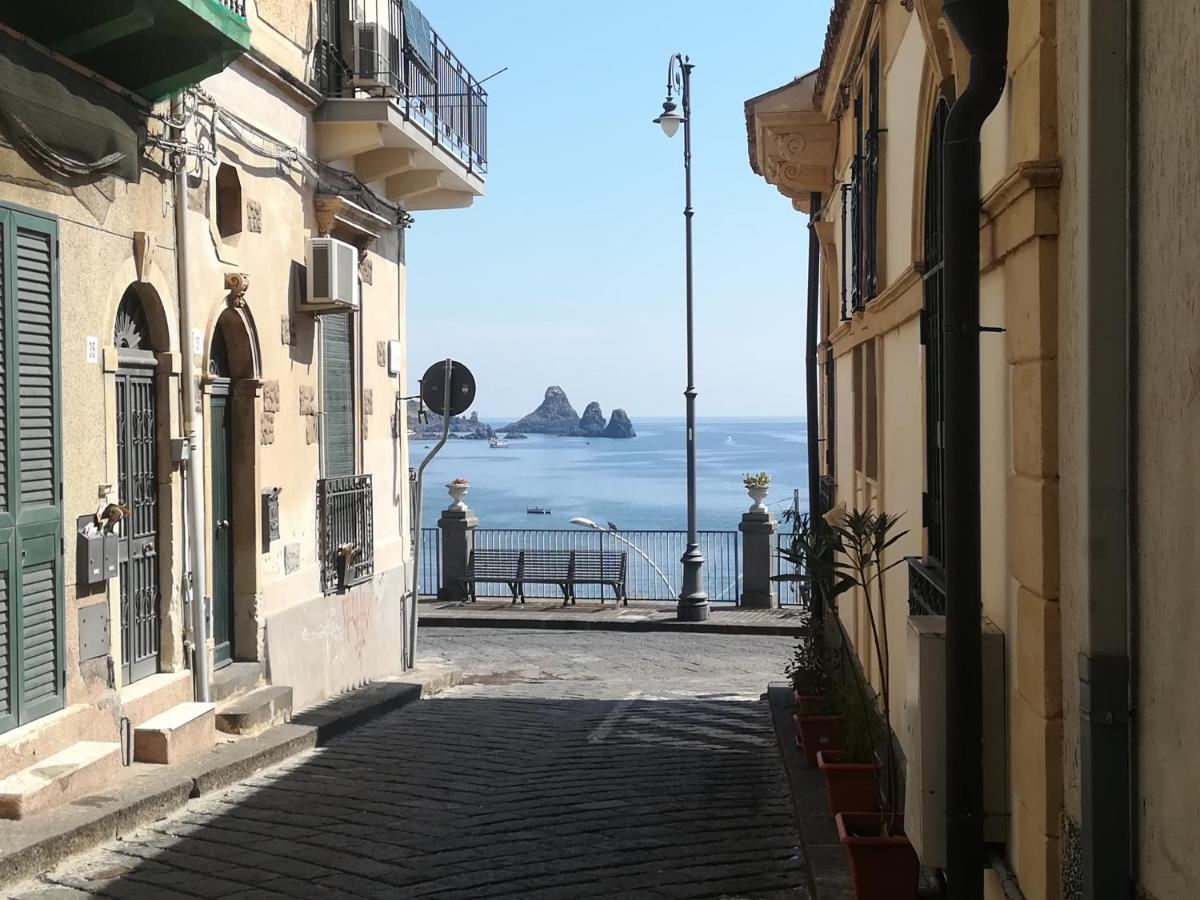 Ferienwohnung La Terrazza Dei Normanni Aci Castello Exterior foto